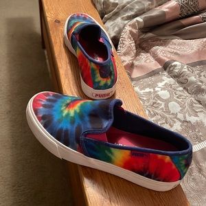 Tye-dye Puma shoes
